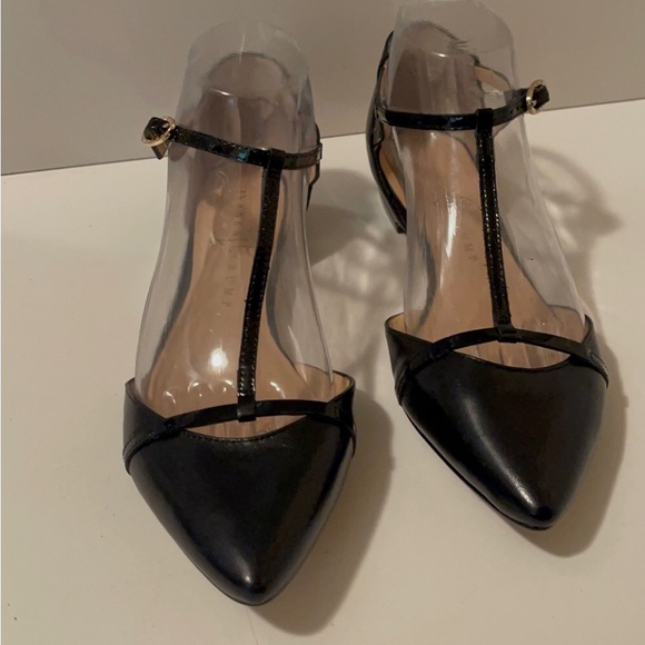 Ivanka Trump Black Pointed Toe Flats - Picture 3 of 15